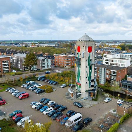 B&B De Tulpentoren Roelofarendsveen Extérieur photo