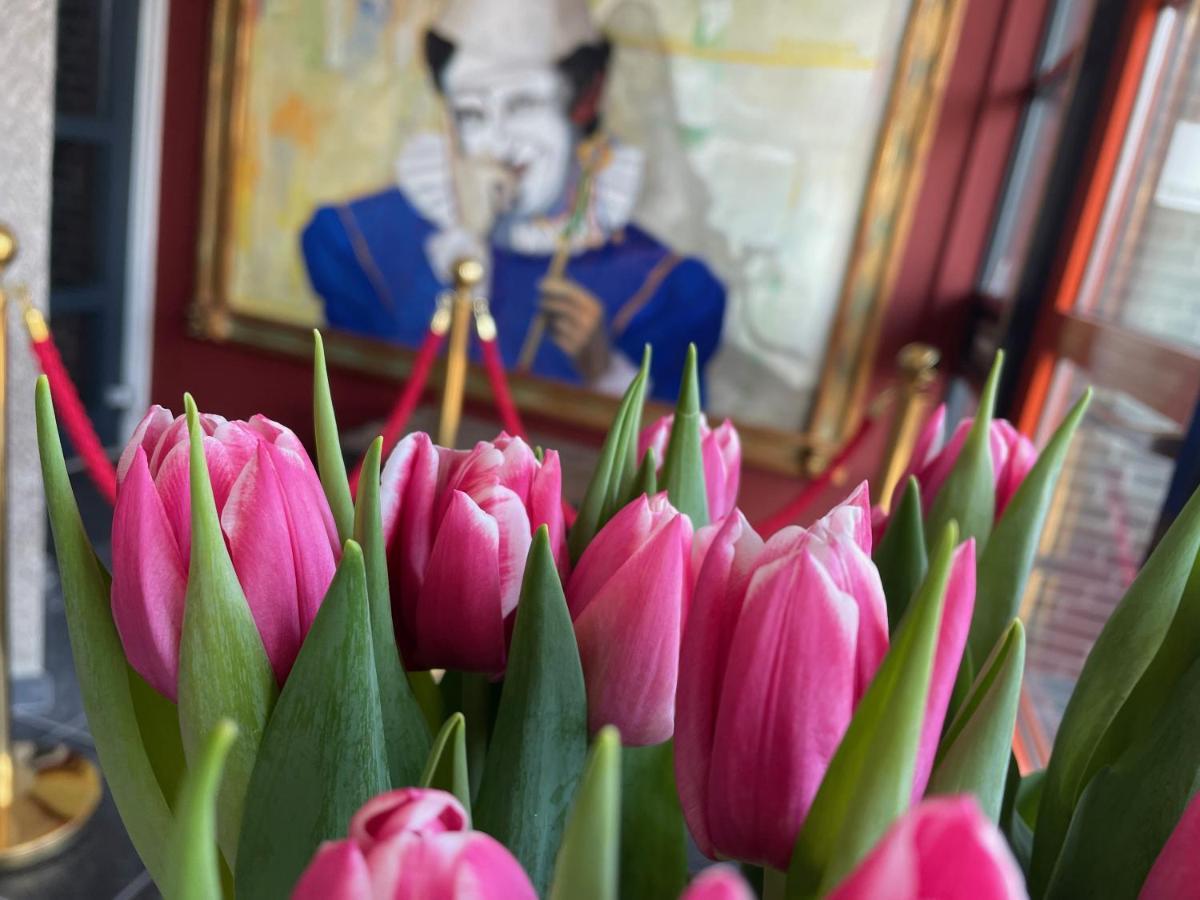B&B De Tulpentoren Roelofarendsveen Extérieur photo