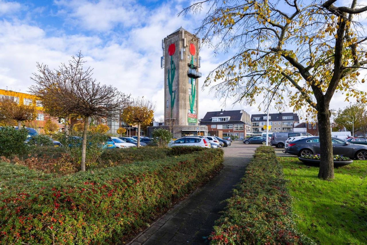 B&B De Tulpentoren Roelofarendsveen Extérieur photo