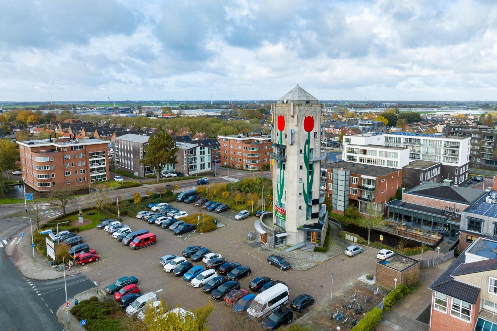 B&B De Tulpentoren Roelofarendsveen Extérieur photo